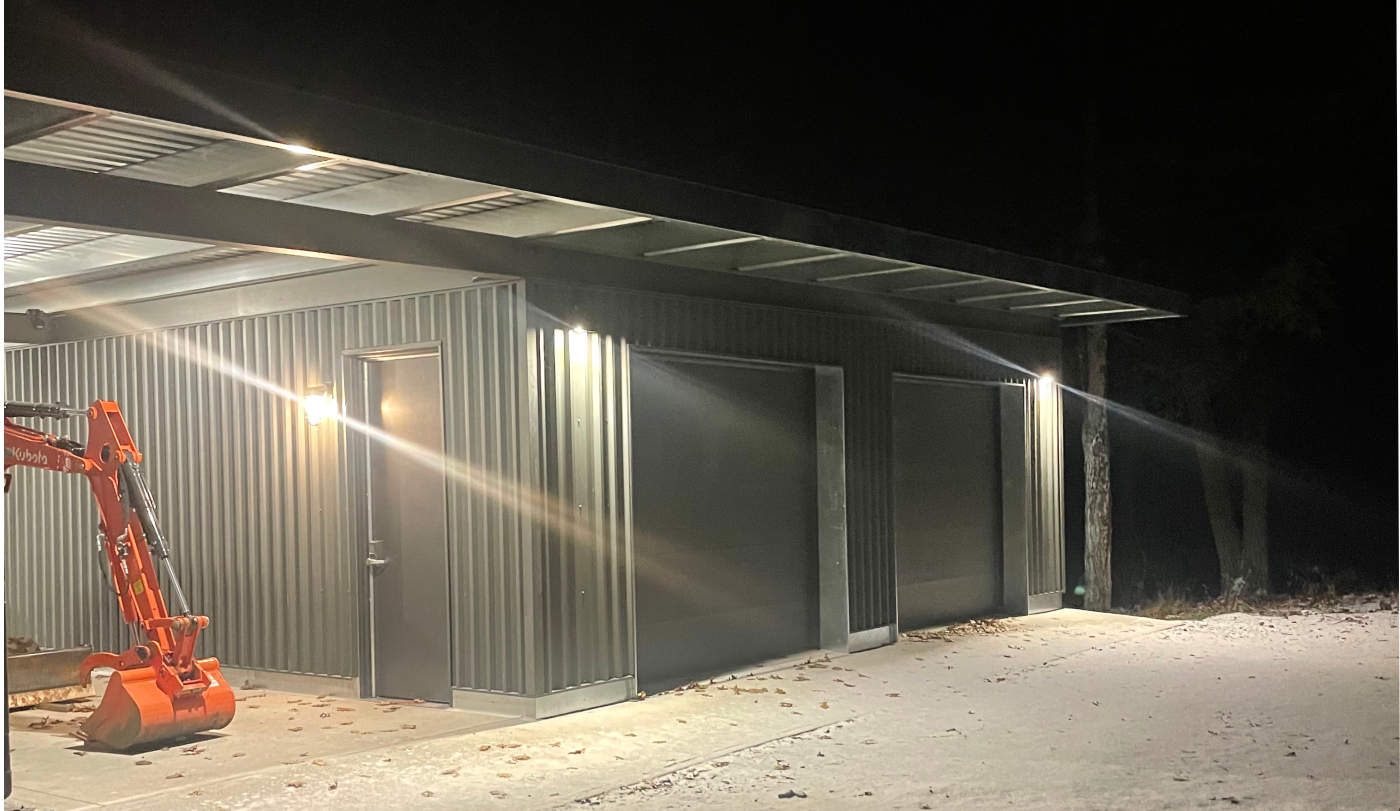 outdoor commercial building lights